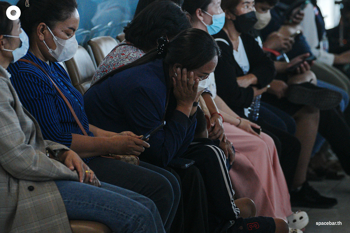 15-thai-workers-in-israel-have-arrived-in-thailand-SPACEBAR-Photo08.jpg