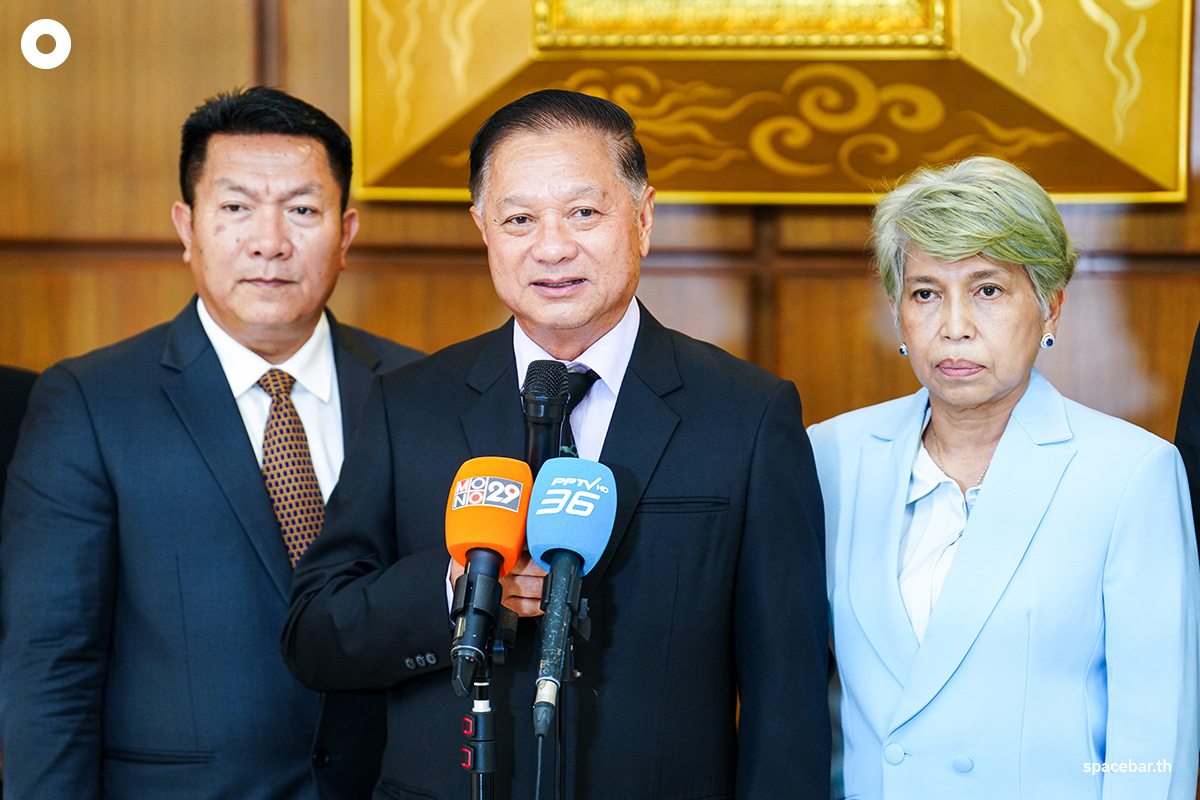 Alternate-Senate-Members-Complaint-to-the-Election-Commission-SPACEBAR-Photo01.jpg