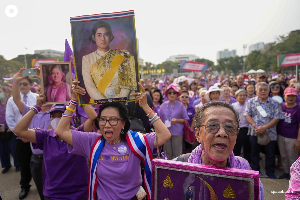 Chulalongkorn-University-HRH-Princess-Maha-Chakri-Sirindhorn-SPACEBAR-Photo00.jpg