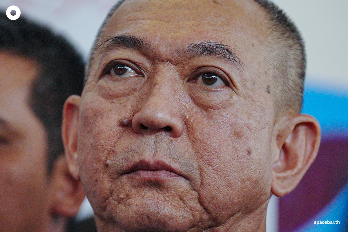 Democrat-Party-members-support-Chalermchai-SPACEBAR-Photo00.jpg
