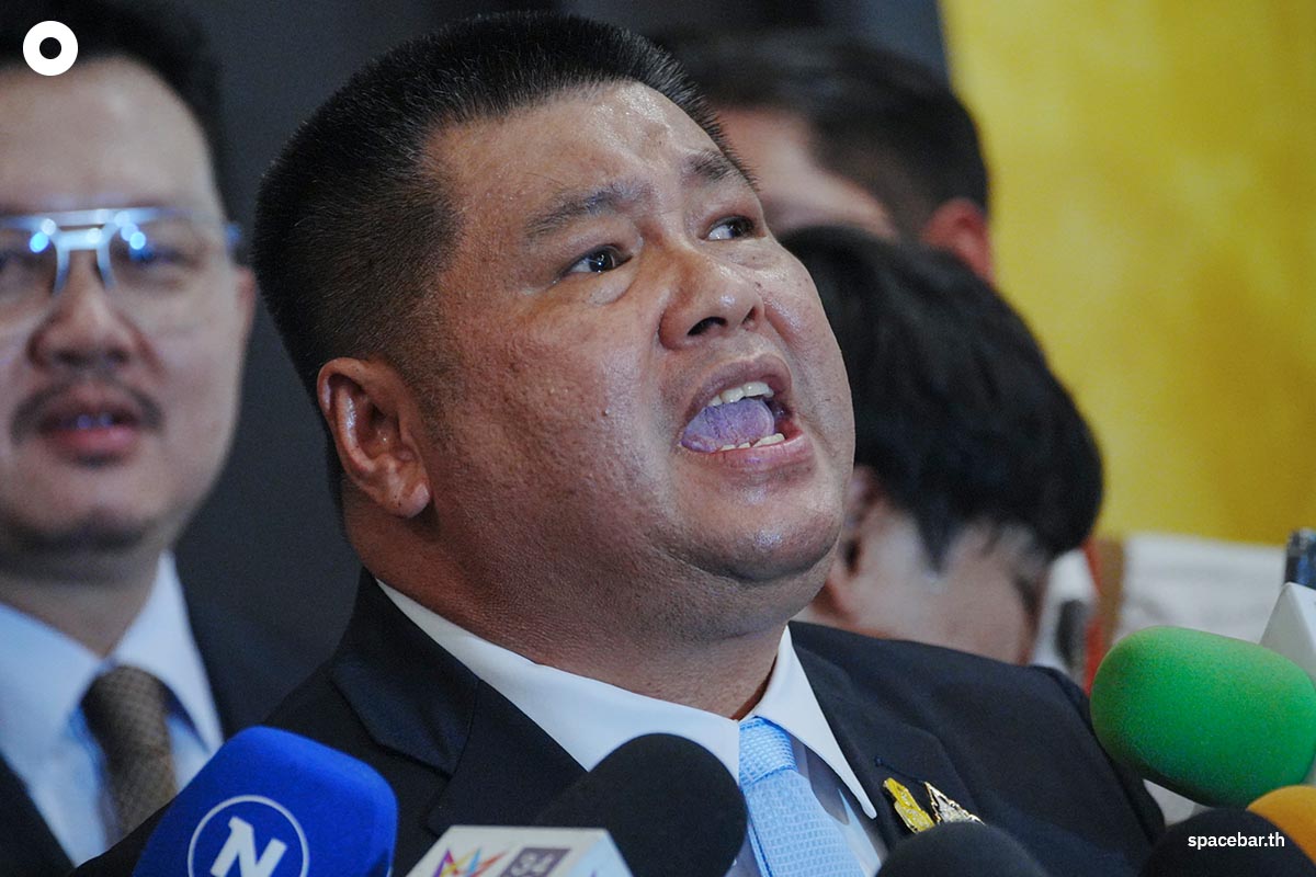 Director-General-of-the-Rice-Department-interview-Srisuwan-SPACEBAR-Photo02.jpg