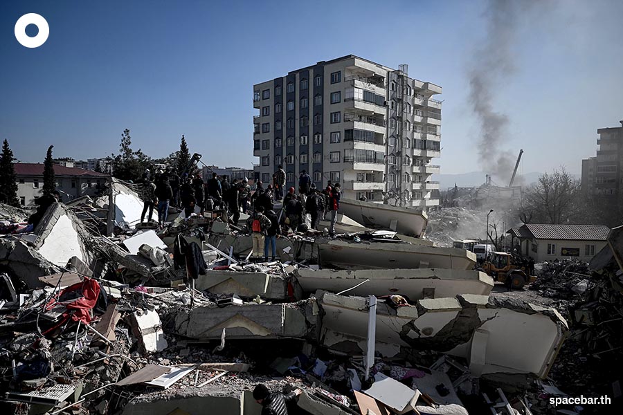 https://images.ctfassets.net/i3o8p9lzd06f/45zLte6KOvAGB8jfHZKfSw/2453549329521ed5341ad8971687e6fa/Earthquake-Turkey-Syria-7_8-magnitude-Kahramanmaras-hatay-jableh-SPACEBAR-Photo01