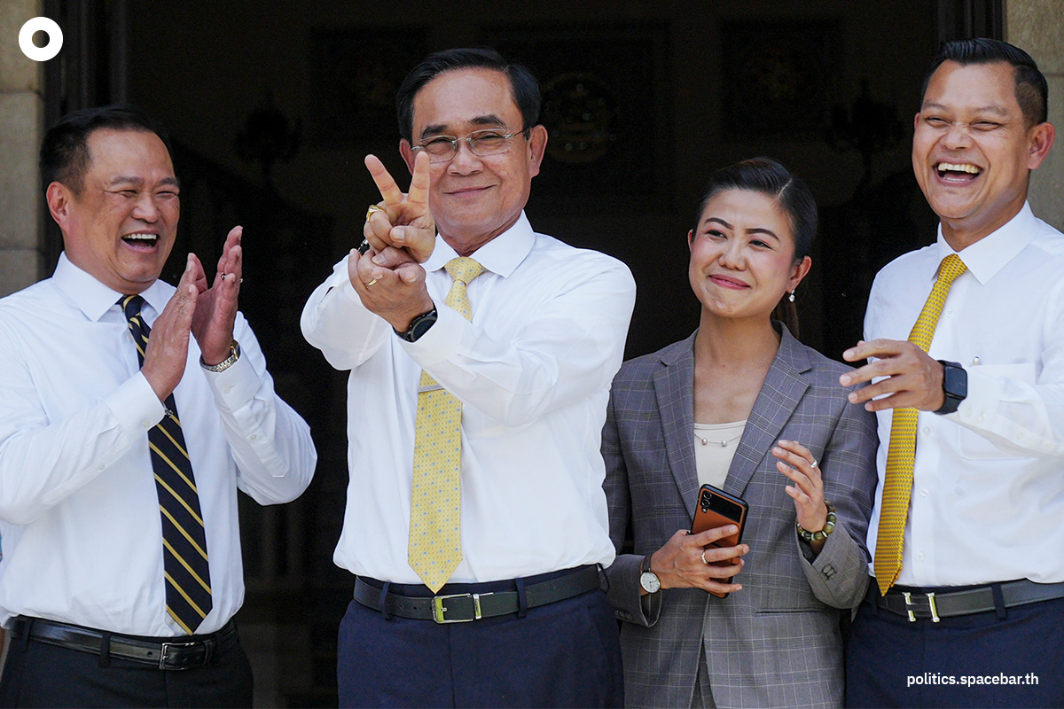 https://images.ctfassets.net/i3o8p9lzd06f/5UkbSx7d09cls4hfeO1juR/9f7fbd41e50a465a36de82de130abb0f/Gen-Prayut-farewell-ending-9-years-as-Prime-Minister-SPACEBAR-Photo04