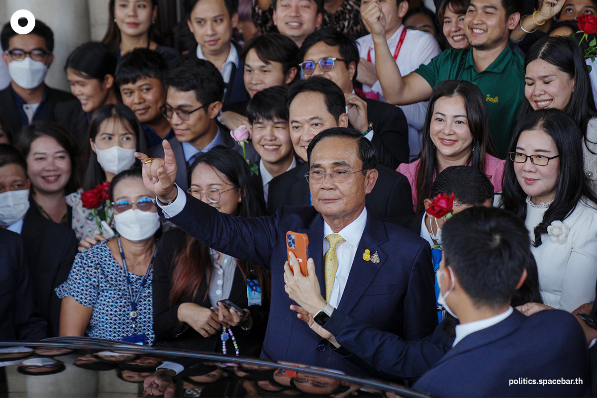 https://images.ctfassets.net/i3o8p9lzd06f/5G9c8HaCxEtYXCkQiELQB1/713c57233dcb969994ed7ceb117b7236/Gen-Prayut-farewell-ending-9-years-as-Prime-Minister-SPACEBAR-Photo15