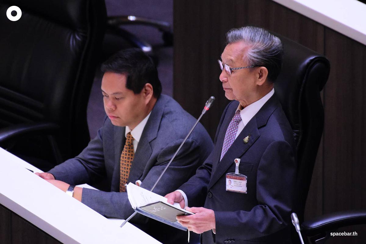 House-of-Representatives-meeting-on-motion-of-censure-and-Thaksin-name-SPACEBAR-Photo03.jpg