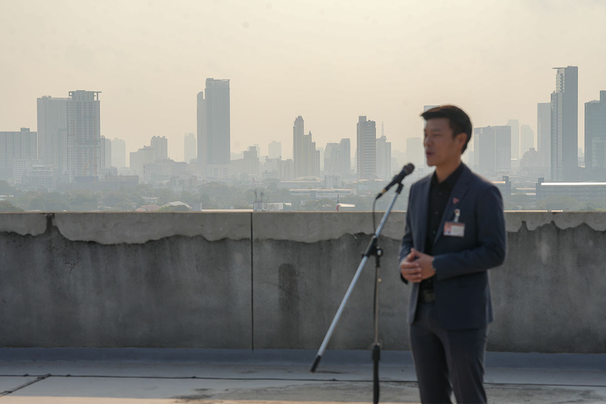 PM-2-point-5-crisis-is-leadership-crisis-SPACEBAR-Photo02.jpg