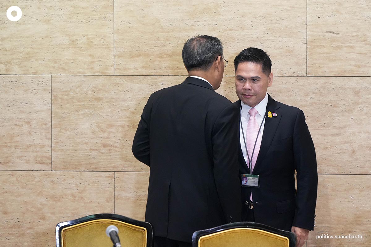 https://images.ctfassets.net/i3o8p9lzd06f/2lvcfgn9CvMw8IOy2Vg9Ln/37bccc3d7dca1d2011935a10ab495856/Pheuthai-Party-and-Chartthaipattana-Party-form-a-government-together-SPACEBAR-Photo08