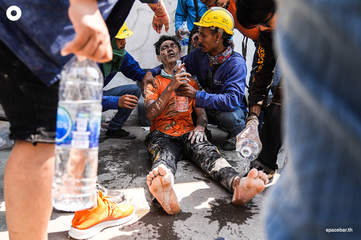 Photo-Story- Bangkok-building-collapse-2-SPACEBAR-Photo07.jpg