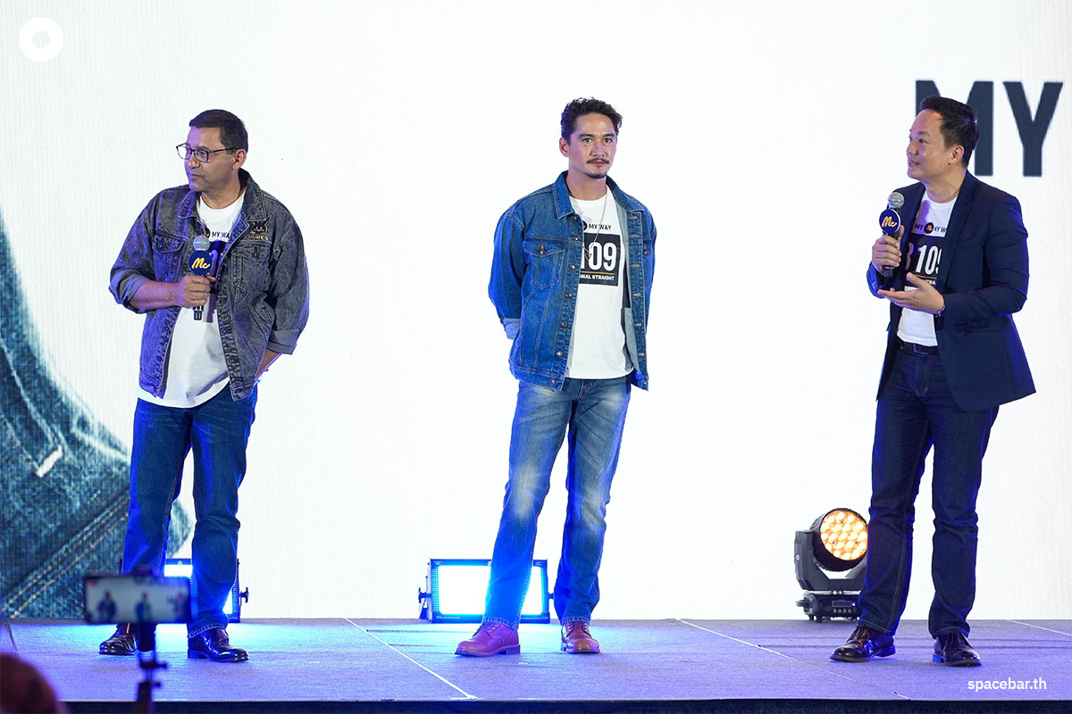 https://images.ctfassets.net/i3o8p9lzd06f/46NlHiQDl6vxkGZw7aRUG2/830d556552bc0667db6f683de10cc0eb/Photo-story-Mc-Jeans-Ananda-MyMcMyWay-SPACEBAR-Photo13