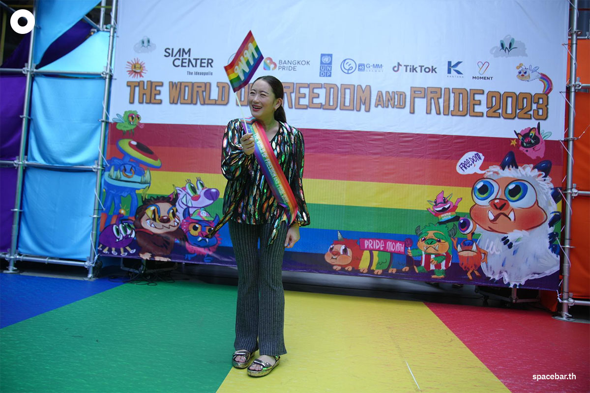 https://images.ctfassets.net/i3o8p9lzd06f/6t4rbFmjbq5kAQu5iNPEUz/790cb9de0bc1b462731f1394b55992d3/Politicians-join-Bangkok-Pride-Parade-2023-SPACEBAR-Photo06