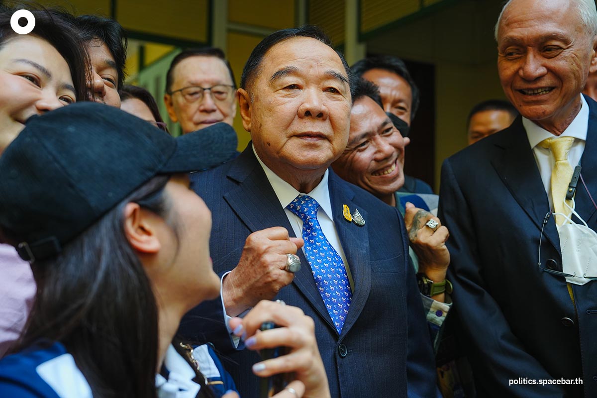 https://images.ctfassets.net/i3o8p9lzd06f/FbgGTFzyC4eiGZH77R0Fv/5bcfa1c6f6b24f9e96fb086381c64a19/Prawit-Partylist-PPRP-Resing-SPACEBAR-Photo01