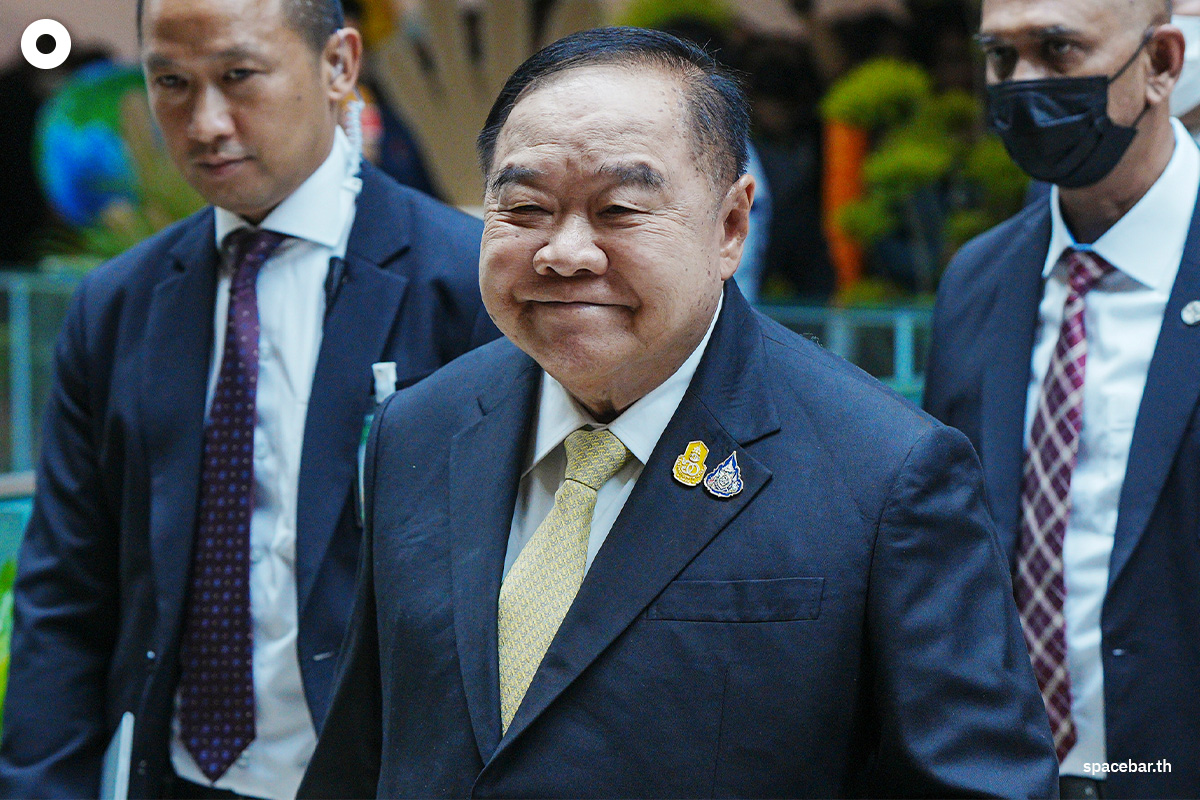 https://images.ctfassets.net/i3o8p9lzd06f/2Irfbl1fsQ2hR6uxFfoecO/8b4319dd736b609d6bcb17e9256545b8/Prawit-Present-The-Secretariat-of-The-House-of-Representatives-First-Day-SPACEBAR-Photo02