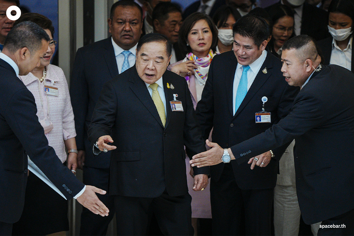 https://images.ctfassets.net/i3o8p9lzd06f/5M8TtDBq1lsPsMWevC3Hlx/f890986990d0d8120043bfc7ee5f8a4d/Prawit-Present-The-Secretariat-of-The-House-of-Representatives-First-Day-SPACEBAR-Photo07