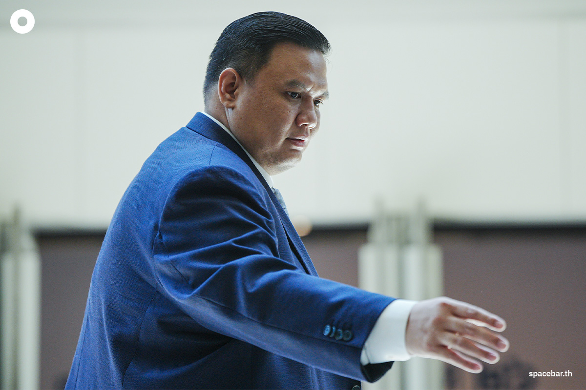 https://images.ctfassets.net/i3o8p9lzd06f/1c1eANuEzLPv0KIcO1A3TF/d632de970652f3985ea44537cd502123/Prawit-Present-The-Secretariat-of-The-House-of-Representatives-First-Day-SPACEBAR-Photo08