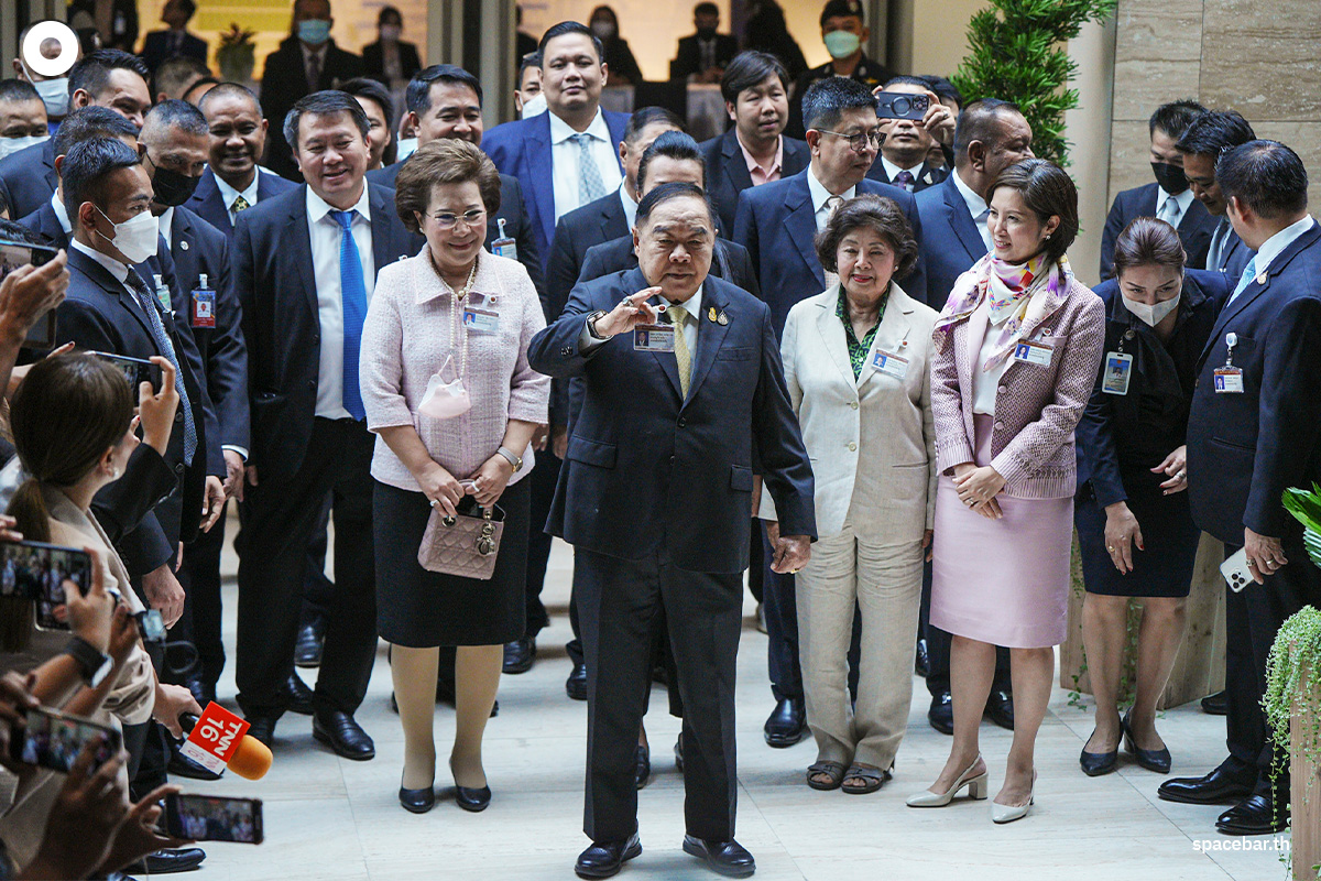 https://images.ctfassets.net/i3o8p9lzd06f/2ktdruyPCwTUSRYQGg4ofO/a16d441dcbc9aa0dbcd7dbe318bd8f85/Prawit-Present-The-Secretariat-of-The-House-of-Representatives-First-Day-SPACEBAR-Photo09