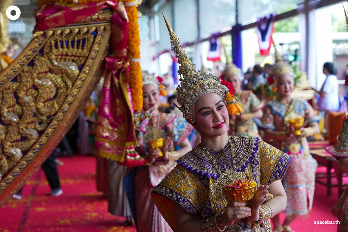 Royal-Thai-Navy-The-Royal-Barge-Procession-SPACEBAR-Photo01.jpg