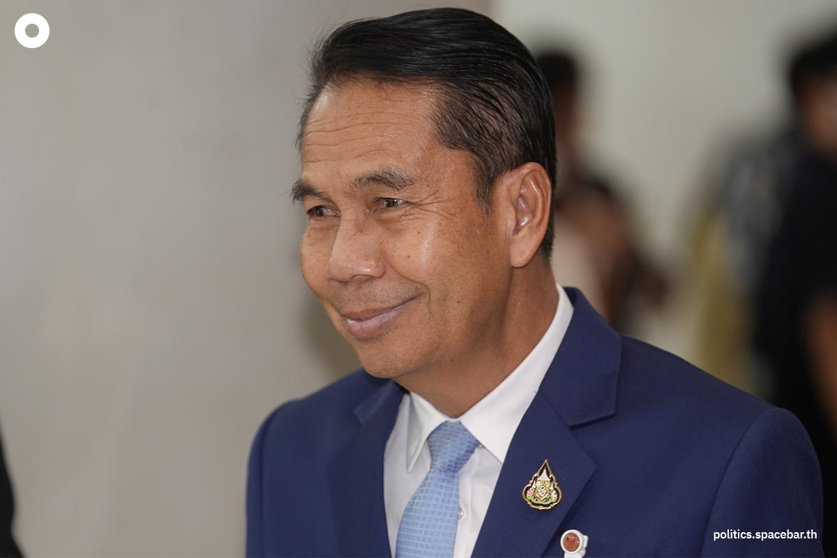 https://images.ctfassets.net/i3o8p9lzd06f/Kz0TigoraPtX9fuTKmMTu/d917baa6153c092a9d1876c1f93f78a7/Seminar-member-of-parliament-Wannor-warn-do-not-sell-yourself-SPACEBAR-Photo06
