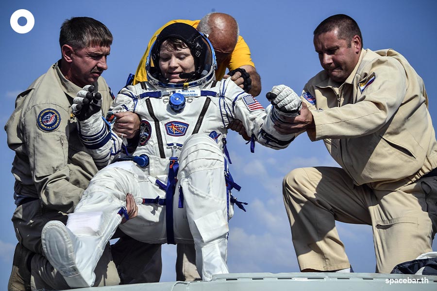 https://images.ctfassets.net/i3o8p9lzd06f/42CRufYqtJZq3eaFpv7Z0o/2f44f0b50e6fc1b5c141505701dd972a/Spacesuit-for-return-to-the-Moon-unveiled-Artemis-III-SPACEBAR-Photo01