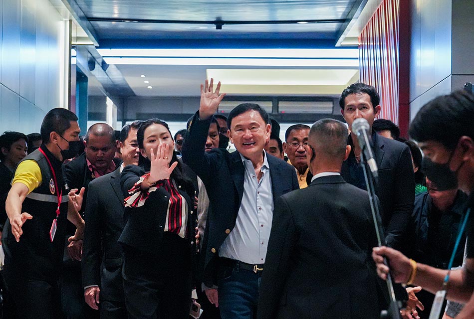 Thaksin-Comeback-Pheuthai-Party-SPACEBAR-Thumbnail.jpg