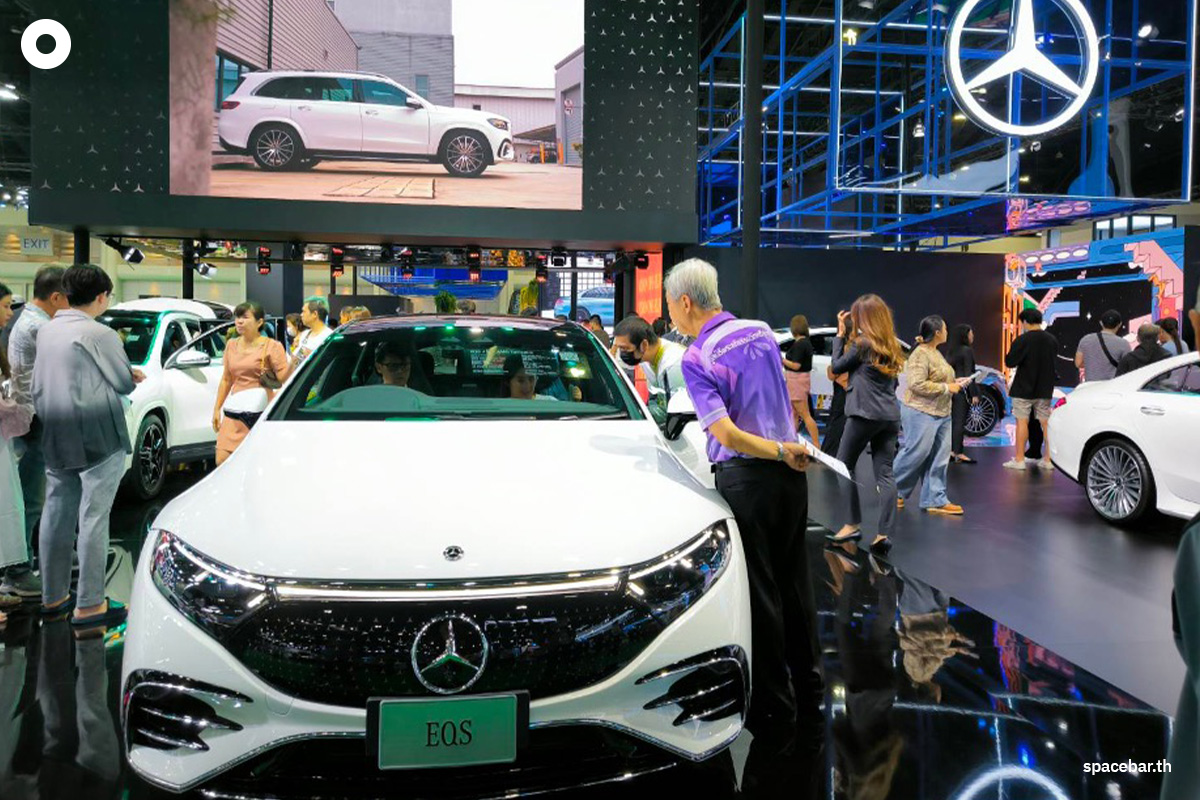 Mercedes EQS รถยนต์ไฟฟ้า 100% จากค่ายหรูเยอรมัน ราคาระดับบน