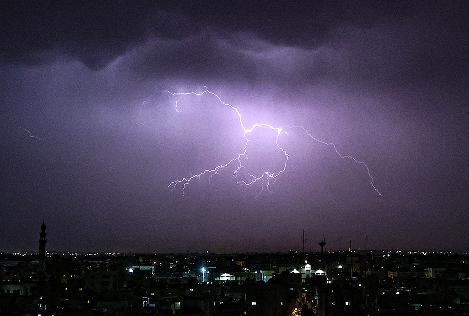 lightning-and-hailstorms-kill-24-western-india-SPACEBAR-Thumbnail.jpg