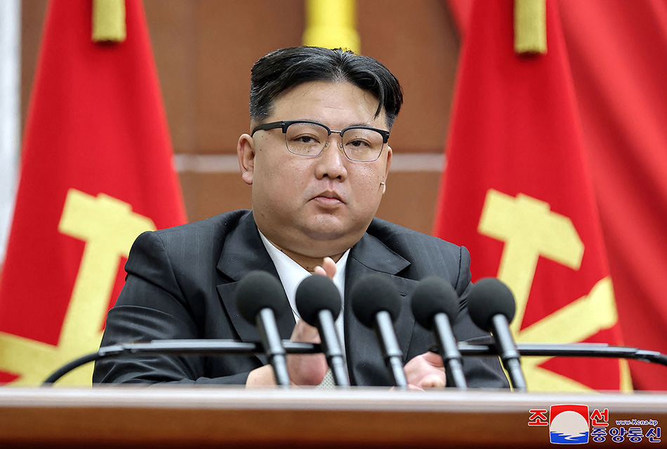 nkorea-kim-jong-un-abandons-unification-goal-with-south-SPACEBAR-Thumbnail.jpg
