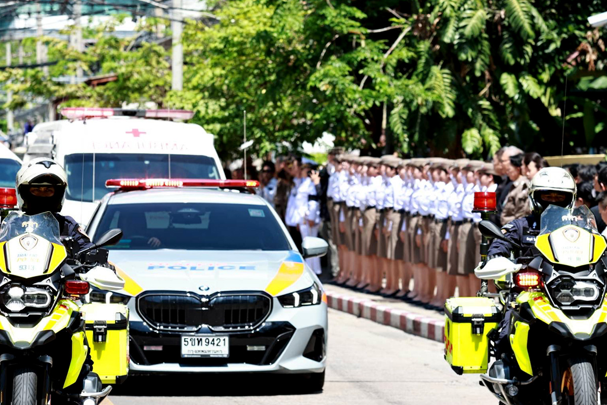 police-26apr25-SPACEBAR-Photo02.jpg