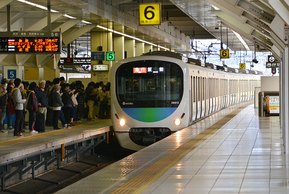 seibu-railway-develop-high-tech-less-lost-translation-foreigners-SPACEBAR-Thumbnail.jpg